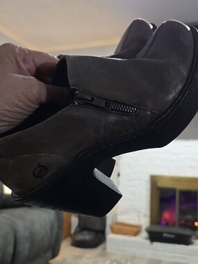 Born Famke Leather Slip-On Shoes, Ladies 7